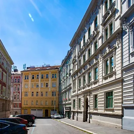 Bruno Апартаменты